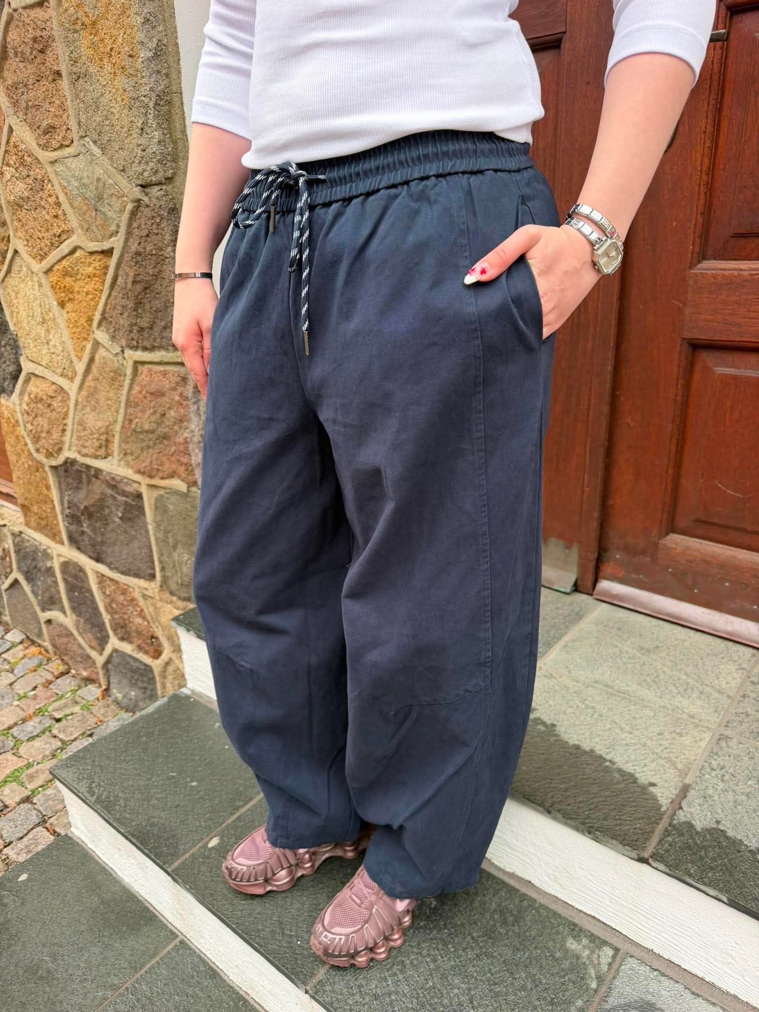 OBJNATALIE Trousers - Sky Captain